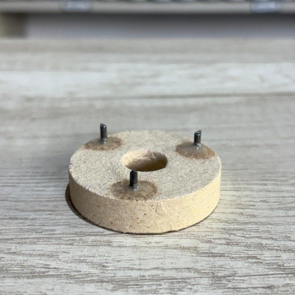 Producto - Soporte para piezas circular 3 puntas