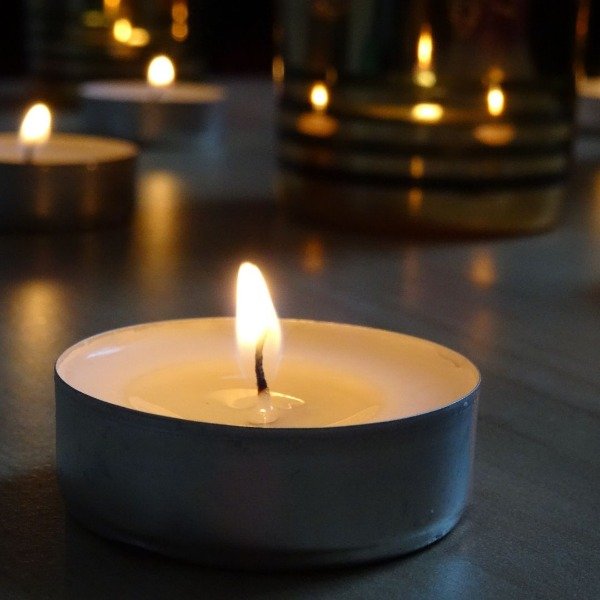 Producto - Pack x6 velas de noche aromáticas