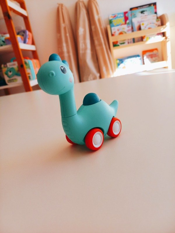 Producto - Autito Dino con botón