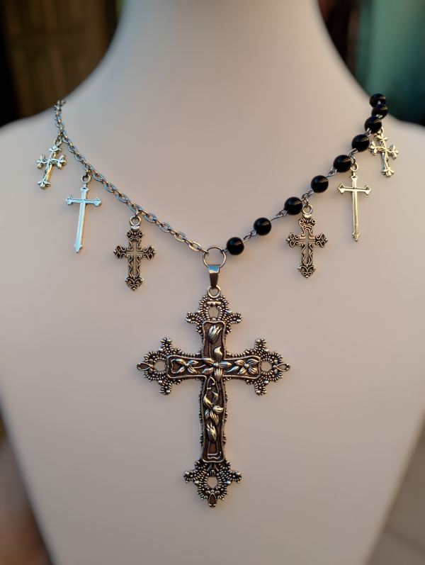 Producto - Choker Crucifixion (1 en stock)