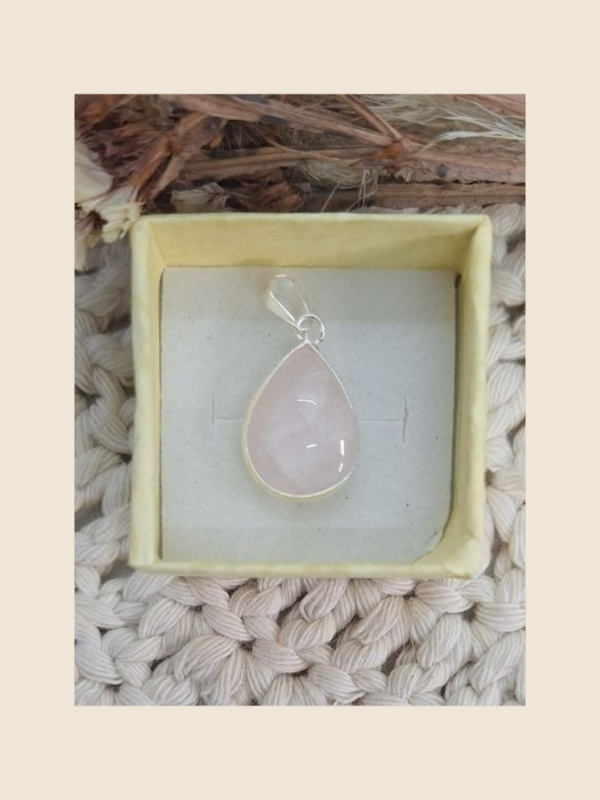 Producto - Dije mini gota "Cuarzo rosa"