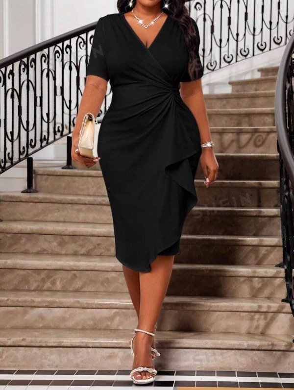 Producto - vestido Shein black ruche