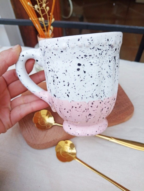 Producto - Taza Alicia bi color y jaspeada