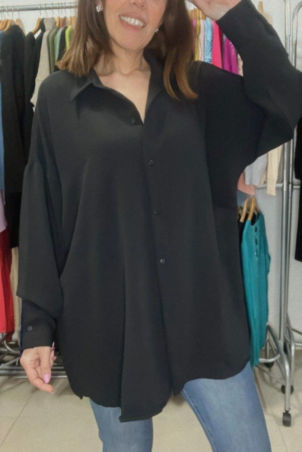 Producto - Camisas Cey Lisas Manga Larga - Negro 130 cm  No se Arrugan 28.000 TRANSFERENCIA