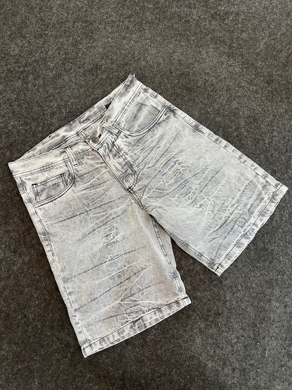 Producto - Bermuda mom gris