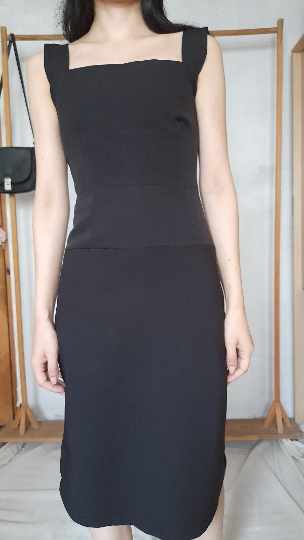 Producto - Vestido Recto con recortes by SANABRINA