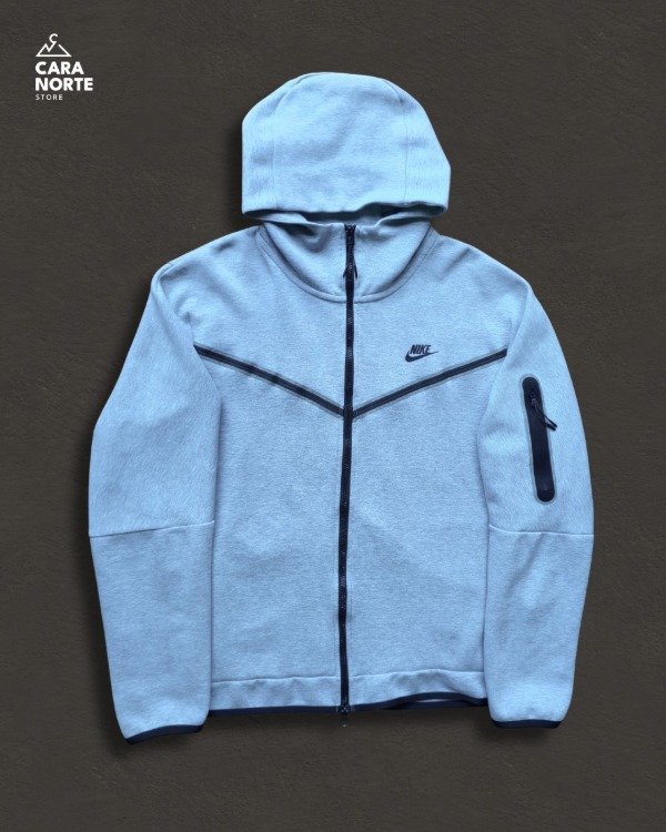 Producto - Campera Nike Tech