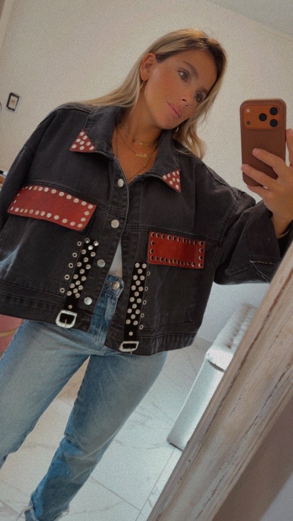 Producto - JACKET RED MOM