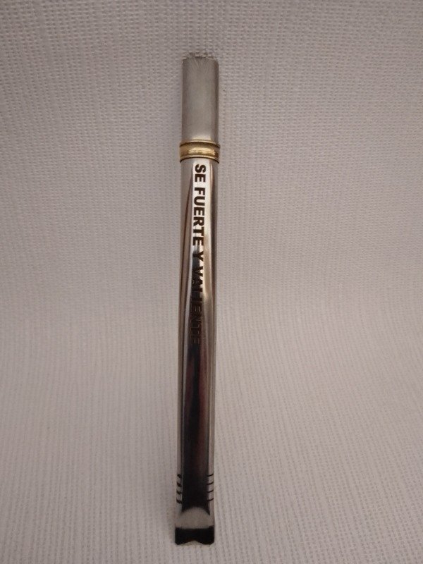 Producto - Bombilla Plana Grabada - SE FUERTE Y VALIENTE