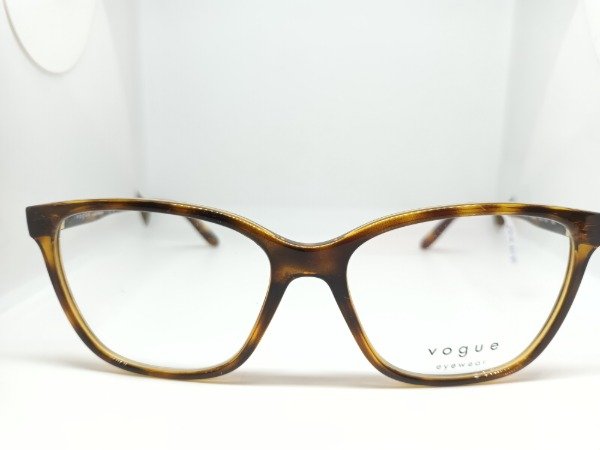 Producto - Receta Vogue 5518 Carey