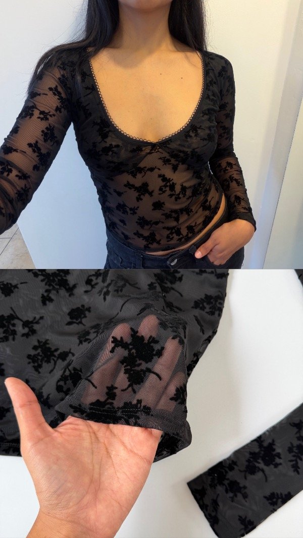 Producto - Camiseta MORTICIA - 1