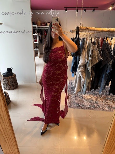 Producto - Vestido Encaje Bordeaux