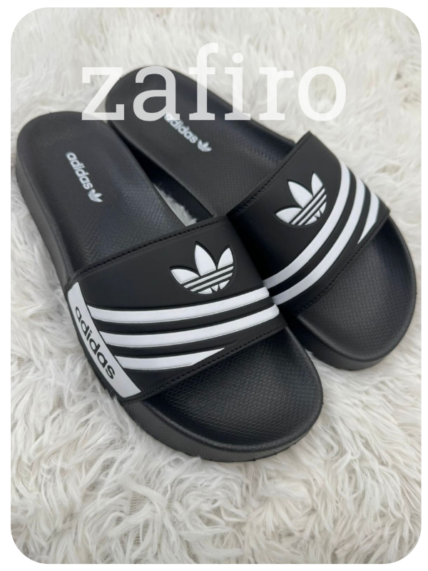 Producto - Slide Adidas Logo y Tiras