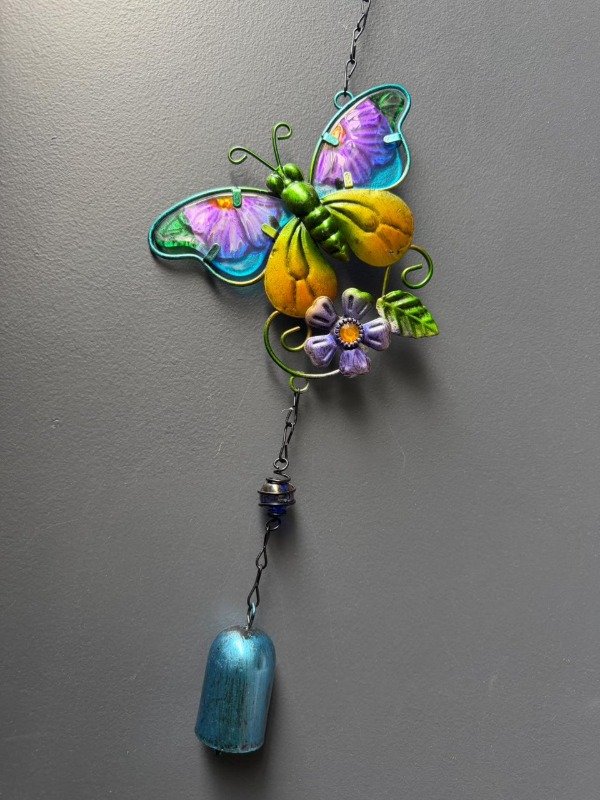 Producto - Mariposa con flor- Violeta  (Efectivo: 13.200)