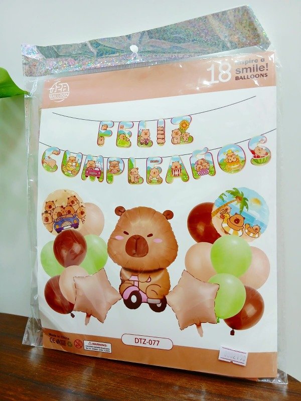 Producto - Kit globos 18 pcs capibara