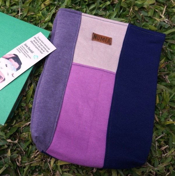 Producto - Funda para libro Violeta