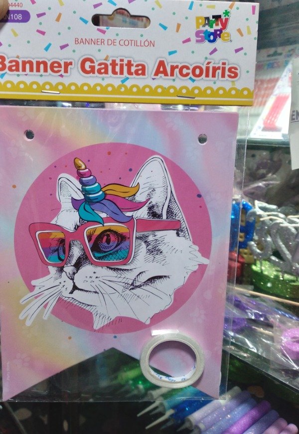 Producto - BANDERIN GATITA ARCOIRIS 3.00 M.