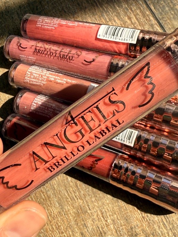 Producto - Gloss con color 4angels