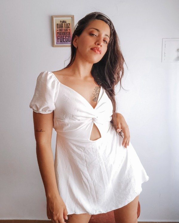 Producto - Vestimono Rogel Crema Blanca