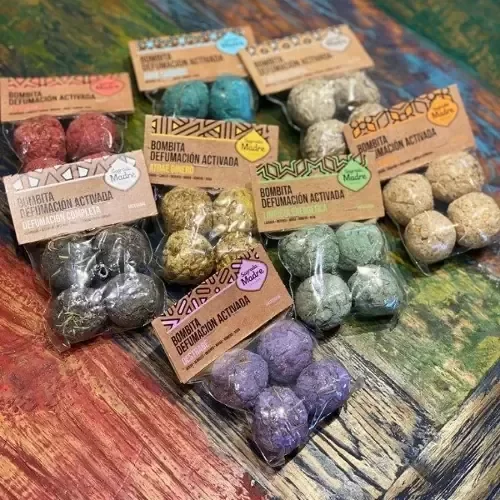 Producto - Bolsita Bombita Sagrada Madre - Defumación Activada - 4 unidades