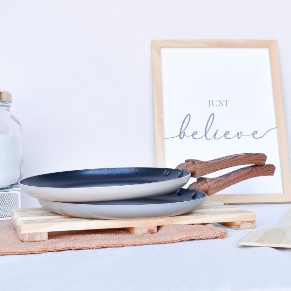 Producto - Panquequera 22cm Carol antiadherente