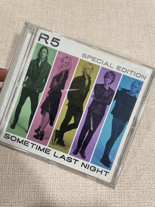 Producto - Cd R5 special edition