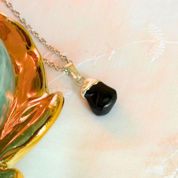 Producto - Collar Onix negro rolado