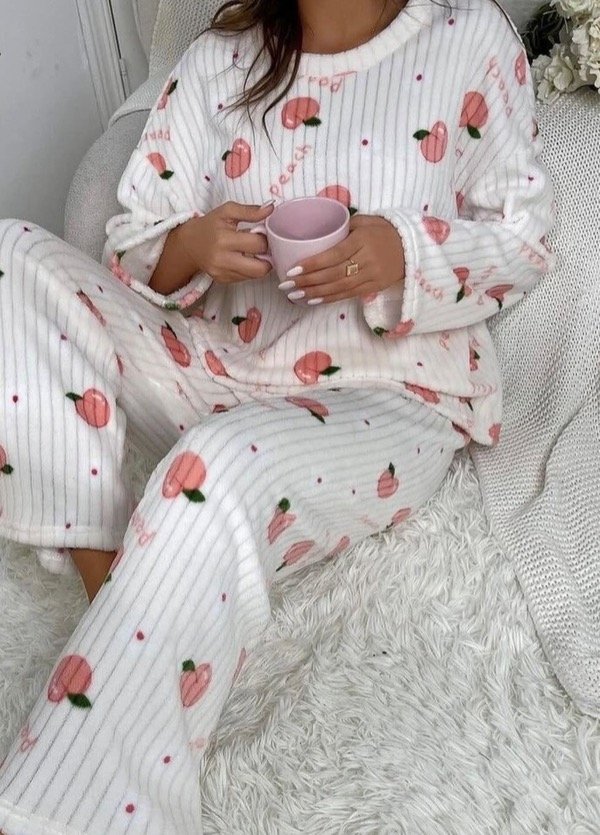 Producto - PIJAMA POLAR ELIANA BLANCO