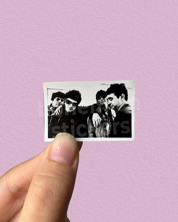Producto - VIEJAS LOCAS #2 - Sticker Indiviudal de Viejas Locas
