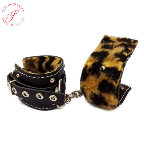 Producto - Esposas con mosqueton y peluche animal print