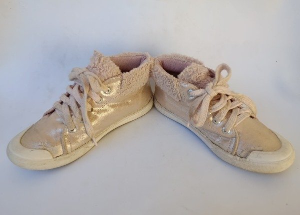 Producto - ZAPATILLAS BOTITAS ACORDONADAS MARCA MIMO TALLE 32