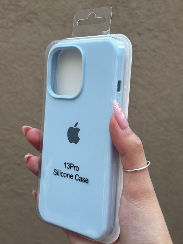 Producto - Silicone 13 pro celeste pastel