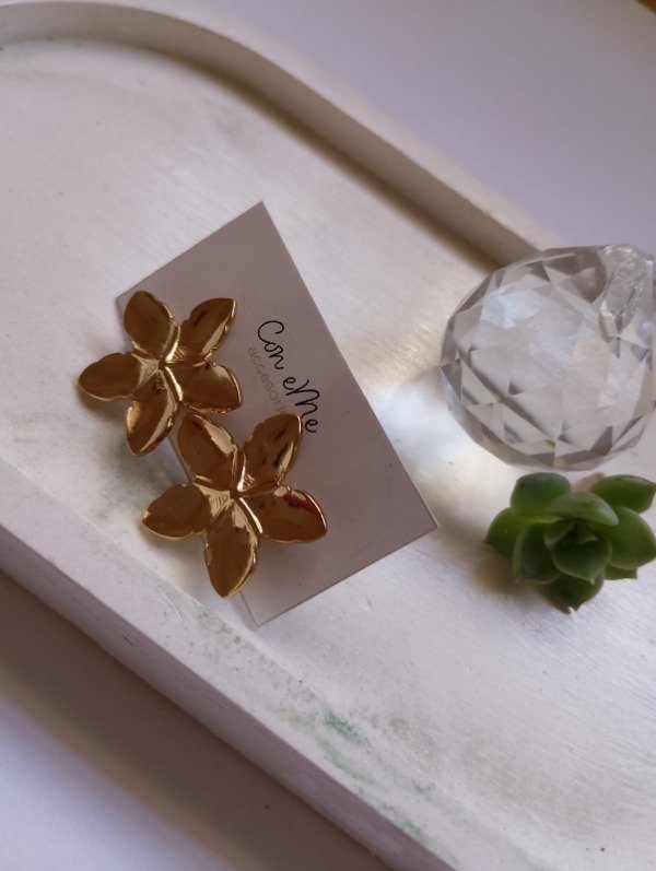 Producto - Aros Flor Dorada - 1