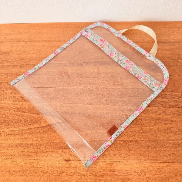 Producto - ESTUCHE VIAJE Flores Pastel