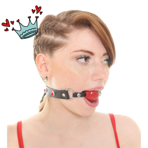 Producto - Mordaza Ecocuero con tachas y bola Roja