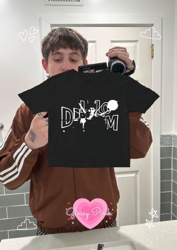 Producto - Baby Tee Dillom Merch - DTF