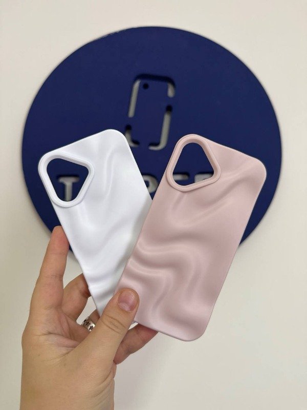 Producto - FUNDA TPU WAVE ONDULADA IPHONE 16