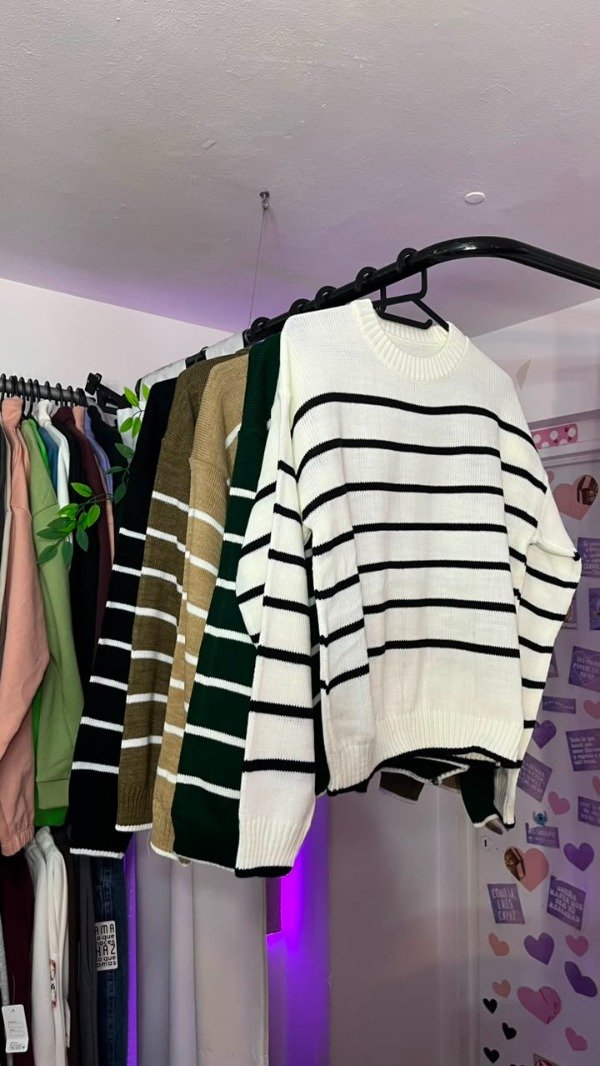 Producto - Sweater Líneas