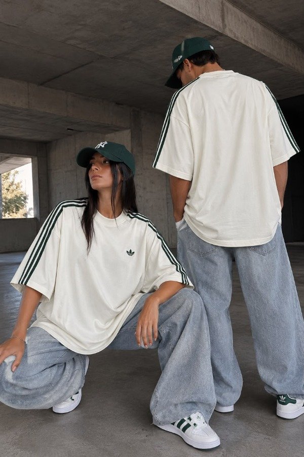 Producto - REMERA RETRO OVERSIZE 20/1 - 2