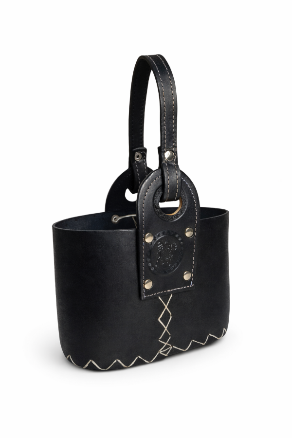 Producto - Canasta Matera Cuero Premium Negra