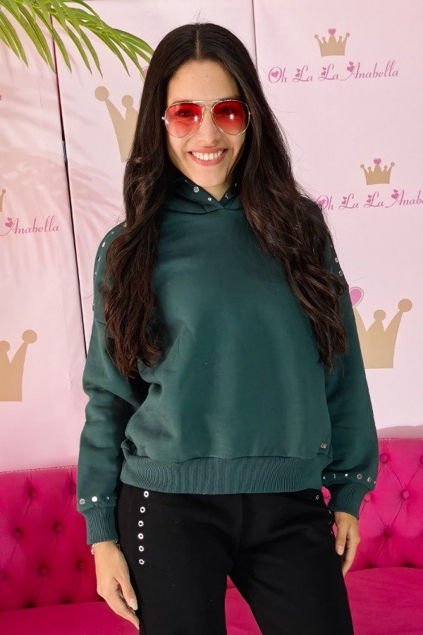 Producto - Busco canguro AF Verde ingles con strass y tachas 02012