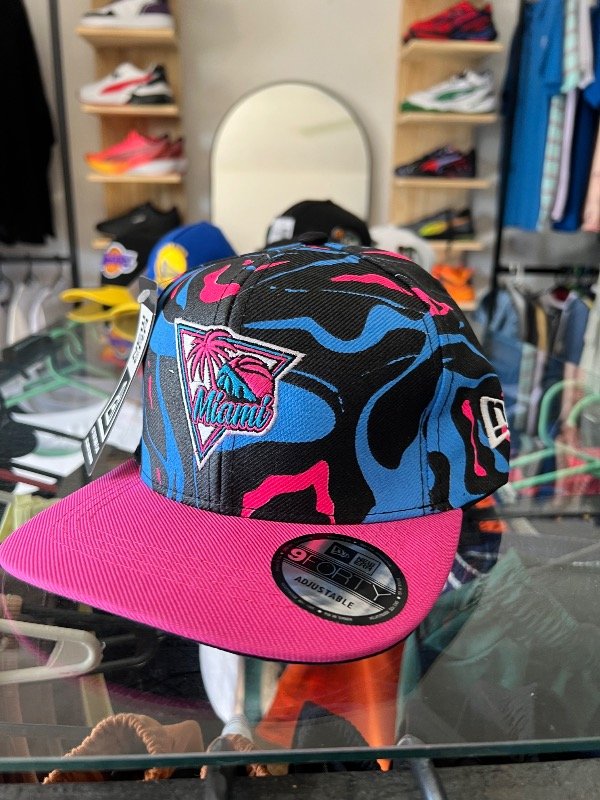 Producto - Gorra New Era Miami