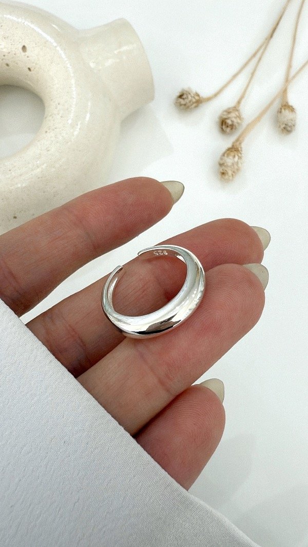 Producto - Anillo ajustable bombe liso fino P925