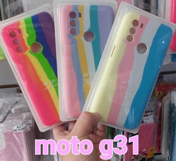 Producto - Fundas Rainbow. Moto g31
