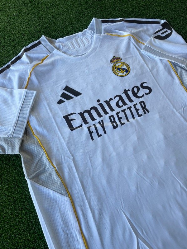 Producto - Real Madrid Local 25/26 Versión Jugador