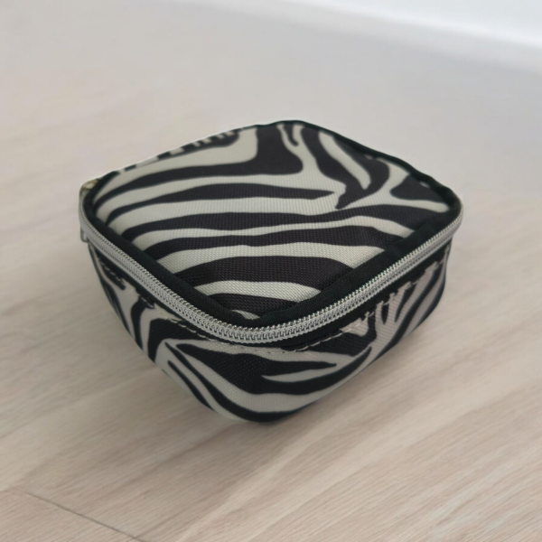 Producto - Estuche fem zebra