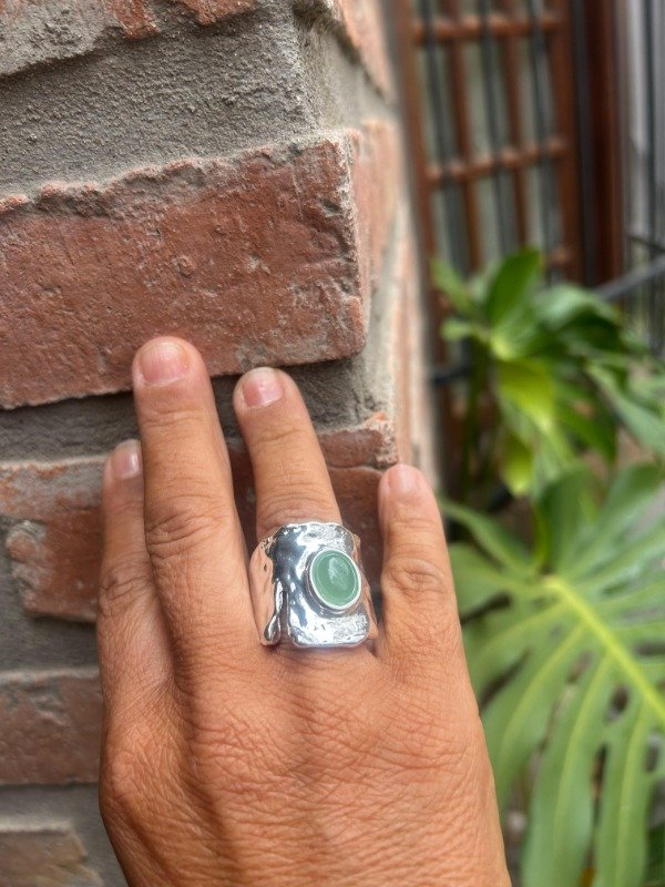 Producto - Anillo acero-piedra verde centro