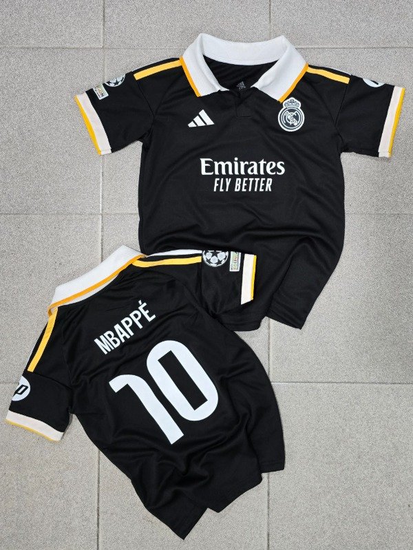 Producto - Camiseta Real Madrid Alternativa Temporada 2026 Mbappé Niño