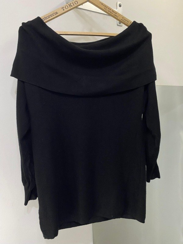 Producto - SWEATER CUELLO BOTE IMPORTADO PRIMARK