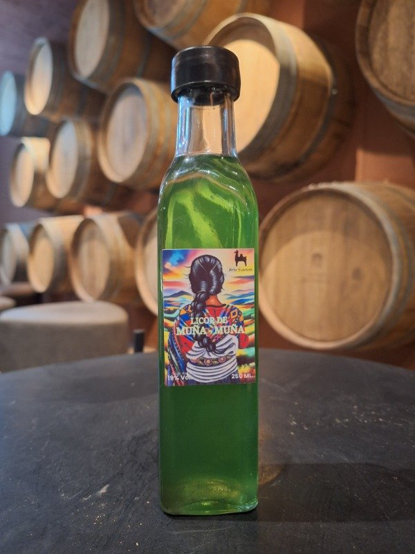 Producto - Licor artesanal de Muña Muña